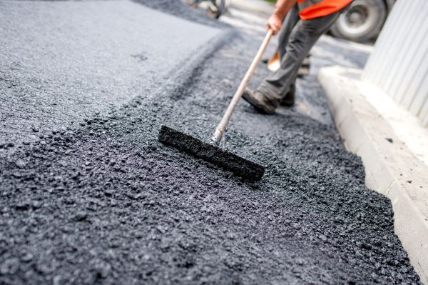 Cost of Chip And Seal Paving in Clermont