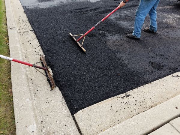 Cost of Asphalt Driveway Service in Clermont